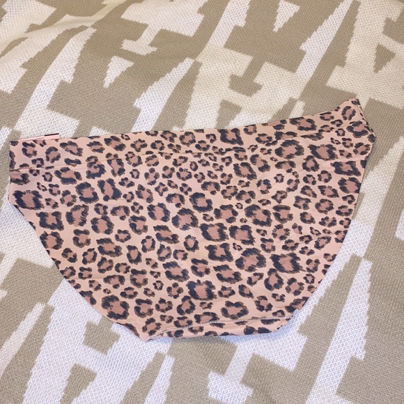 Victoria's Secret Incredible Bikini Panty - Picture 2 of 3